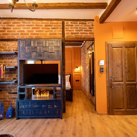 게스트하우스 Nomad Studios, Kapana 3*