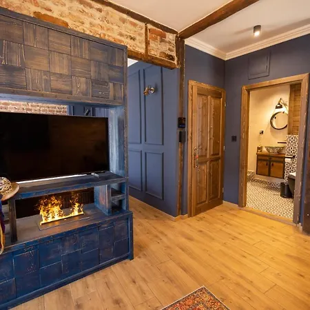 Nomad Studios, Kapana 3* 플로브디프